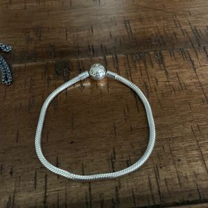 Pandora Smooth Clasp SS Bracelet